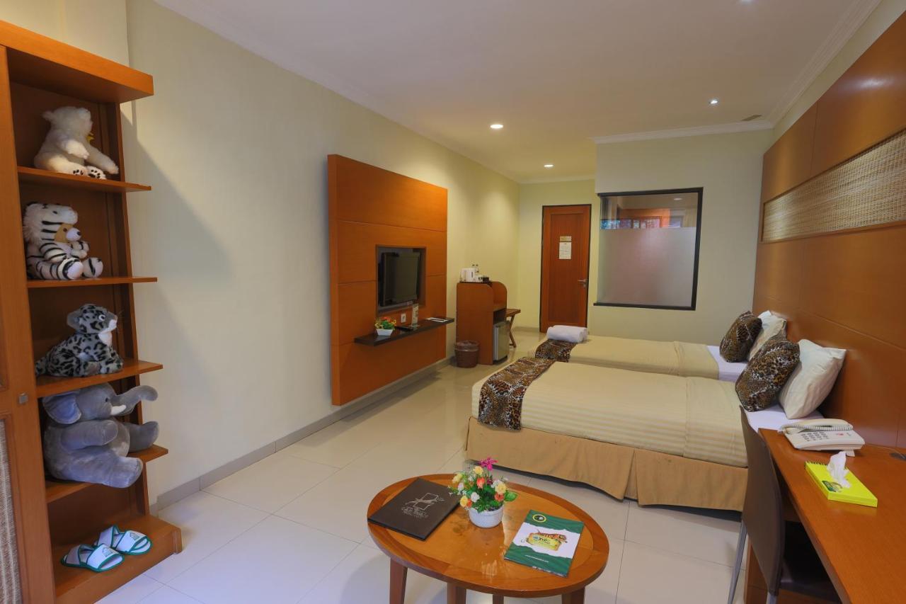 Taman Safari Hotel 3*